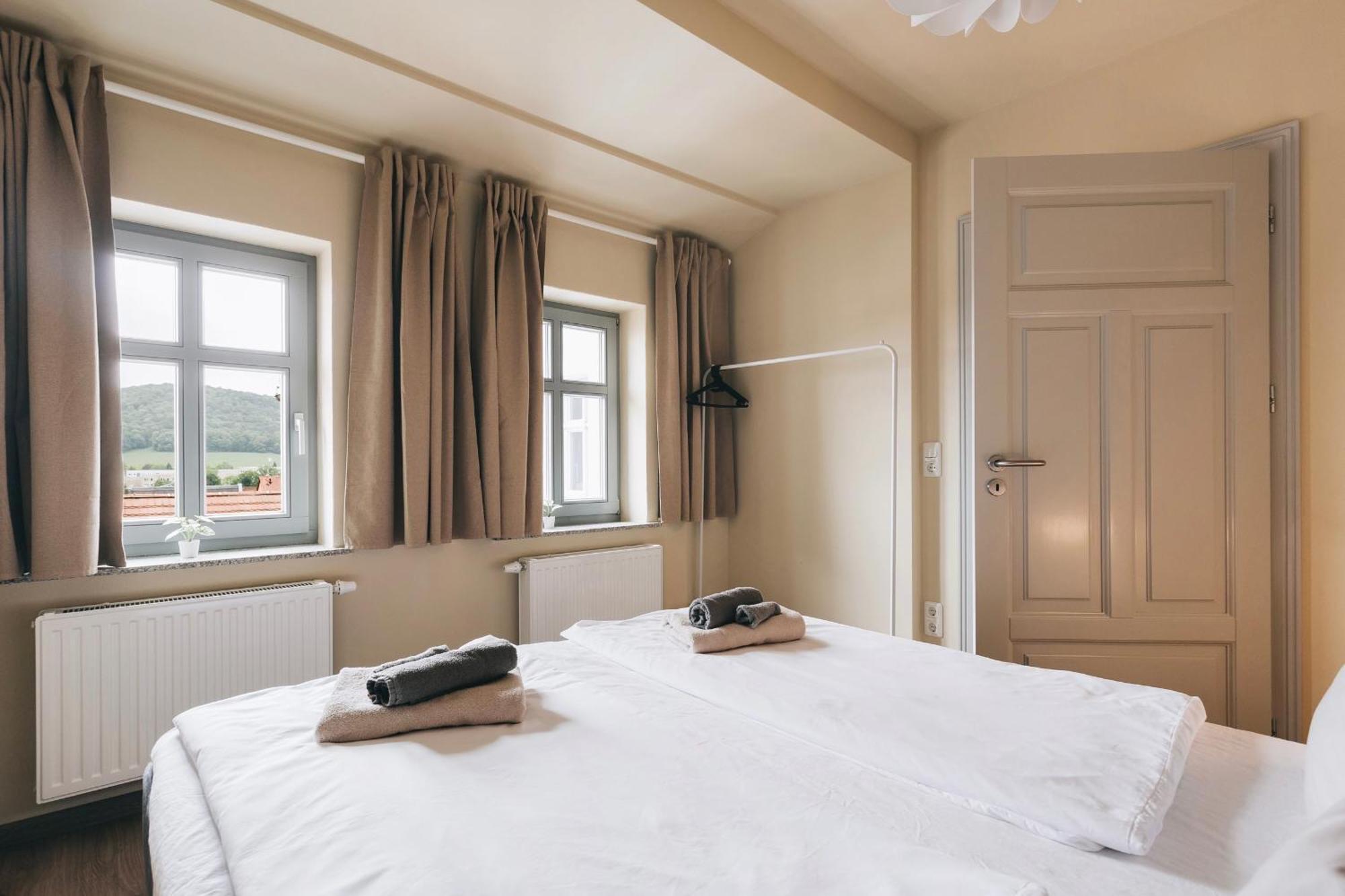 Idyllisch Zentral - Grosses Apartment Mit Historischem Flair Und Bergpanorama Löbau Exteriér fotografie